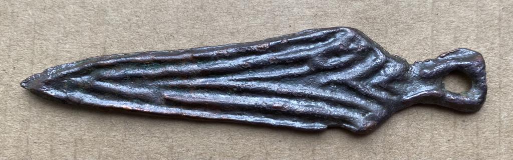 АМУЛЕТ КИНЖАЛ КОБАНСКОЙ КУЛЬТУРЫ 4-6 ВЕКА. 77