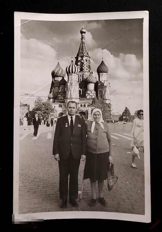 Фотография Москва Красная площадь Собор Василия Блаженного, мужчина ветеран #144*