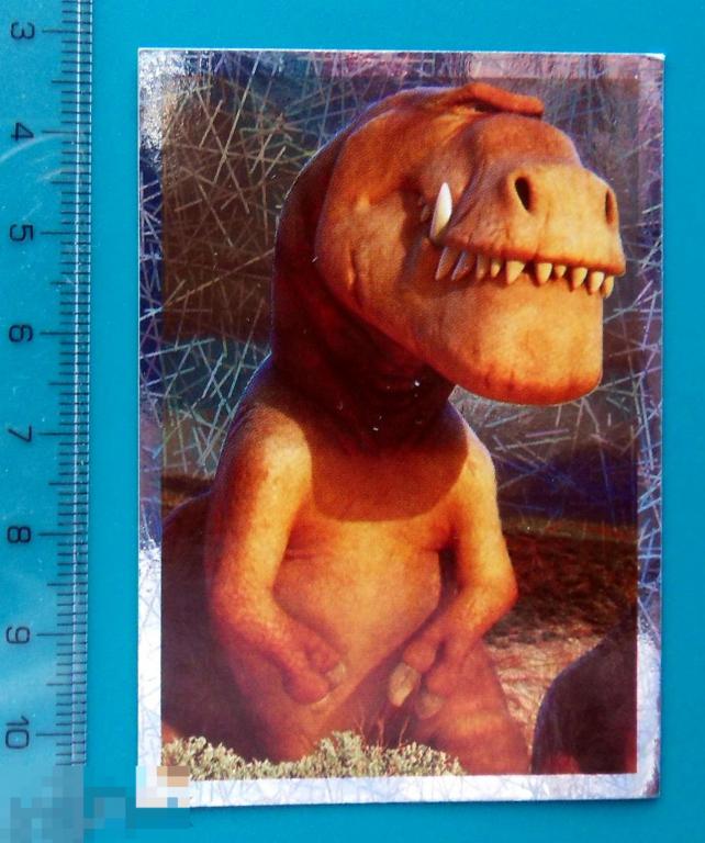 вкладыш  ДИНОЗАВРЫ 102 panini УДИВИТЕЛЬНЫЙ МИР ЖИВОТНЫХ 1 штука cS (311а)