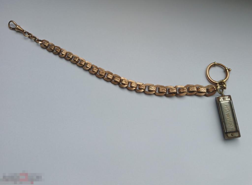 антикварный шатлен клеймо позолоченный гармошка Hohner