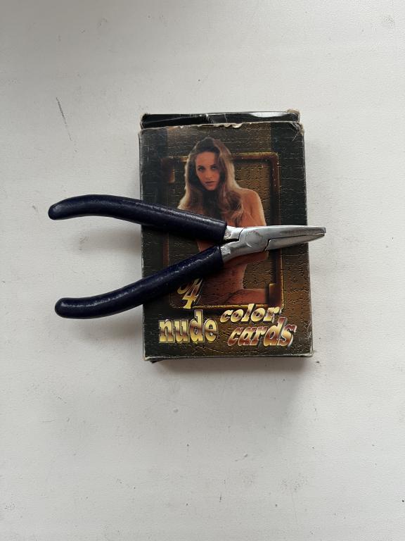 Карты игральные с девушками НЮ.
