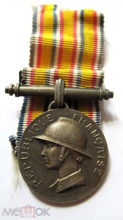 Медаль Франция - Почетная медаль за 20  лет в службе пожарной охраны