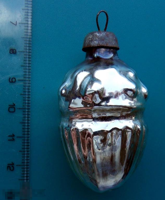 ЖЕЛУДЬ ОРЕХ - QL -- старая елочная игрушка