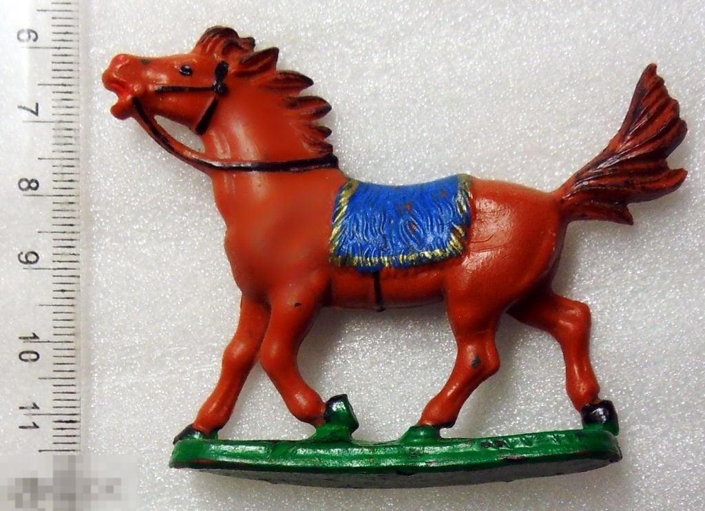 КОНЬ ЛОШАДЬ 1 штука СОЛДАТИК ИНДЕЙЦЫ ZZ3 индейцы