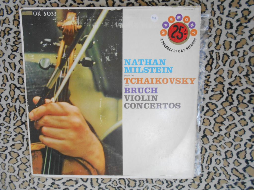 LP Nathan Milstein Plays The Tchaikovsky And Bruch Violin Concertos