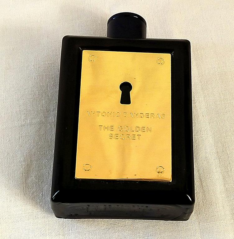 Туалетная  вода      Antonio Banderas  THE COLDEN SECRET  50 ml    Испания    (Д 55 )
