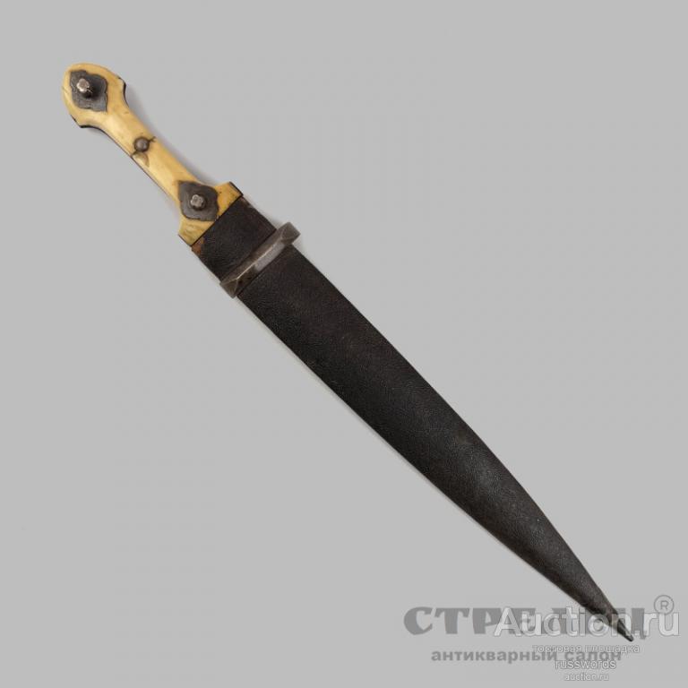 Кинжал кавказский с булатным украшенным клинком, конец 19 века