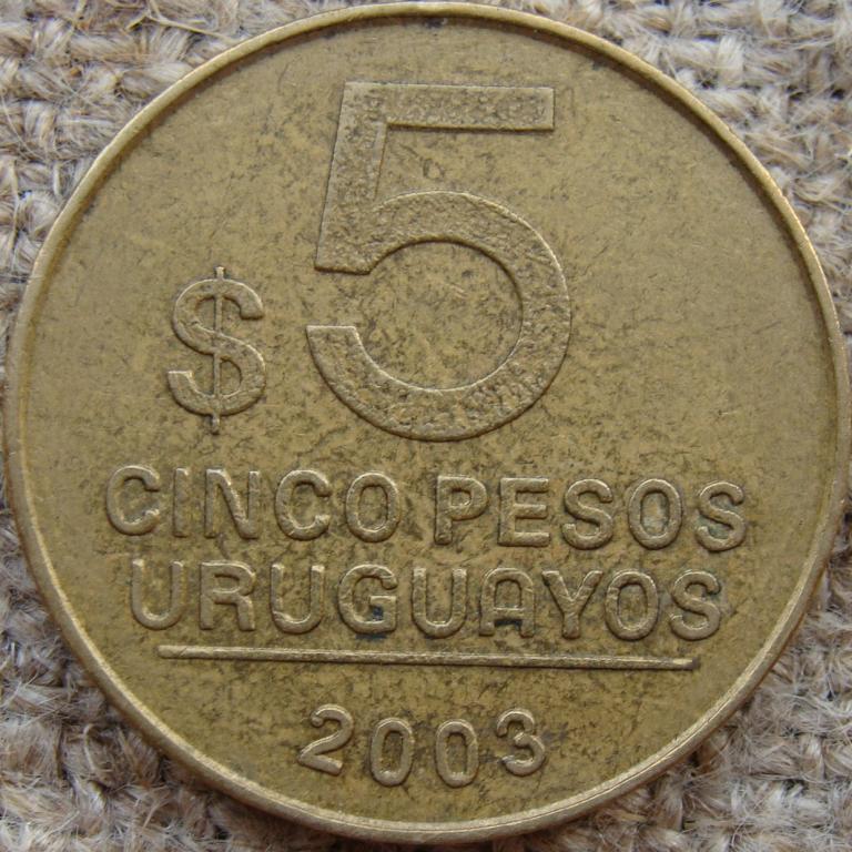 Уругвай 5 песо 2003 год