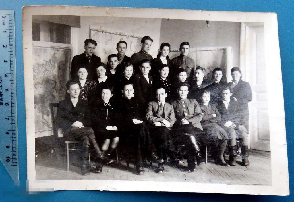 Львов ЛЬВОВСКИЕ МЕЖОБЛАСТНЫЕ ПАРТИЙНЫЕ КУРСЫ 1945-1946 года R* редкое фото!!!