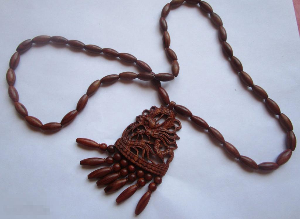 Кулон / подвеска / амулет. Дерево. Вьетнам, 1970-е годы