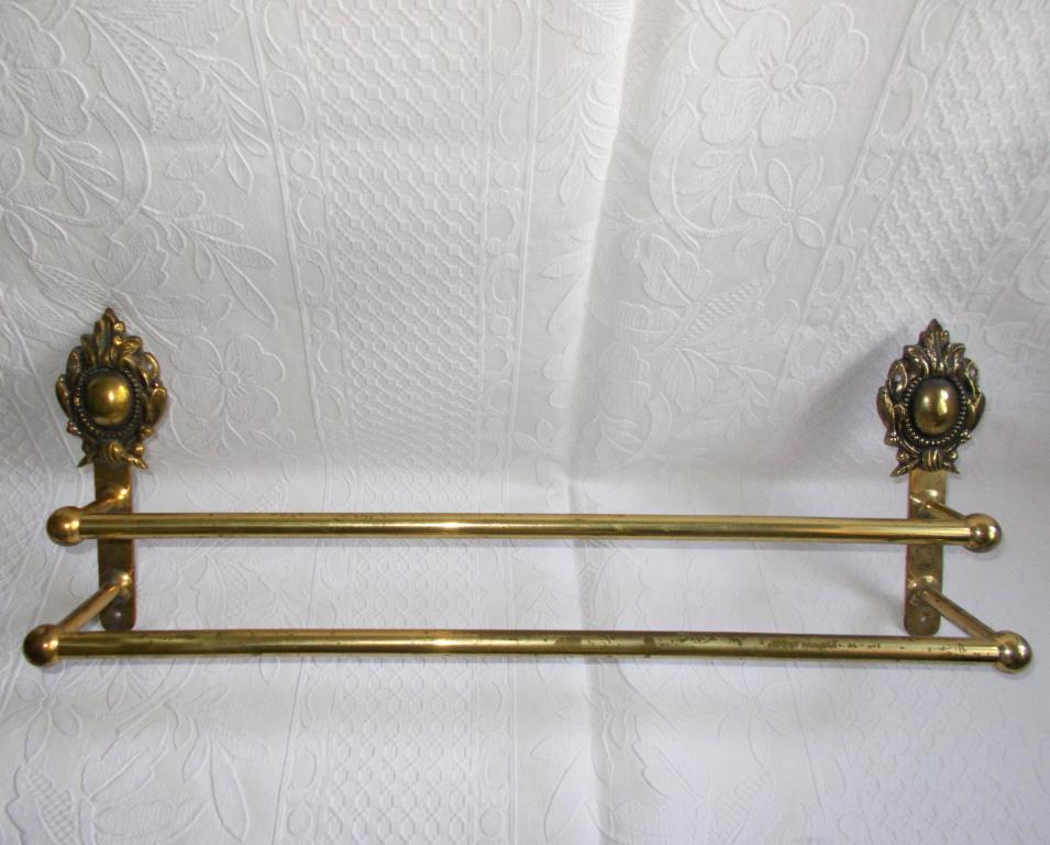 Держатель двойной для полотенец , винтаж, латунь.