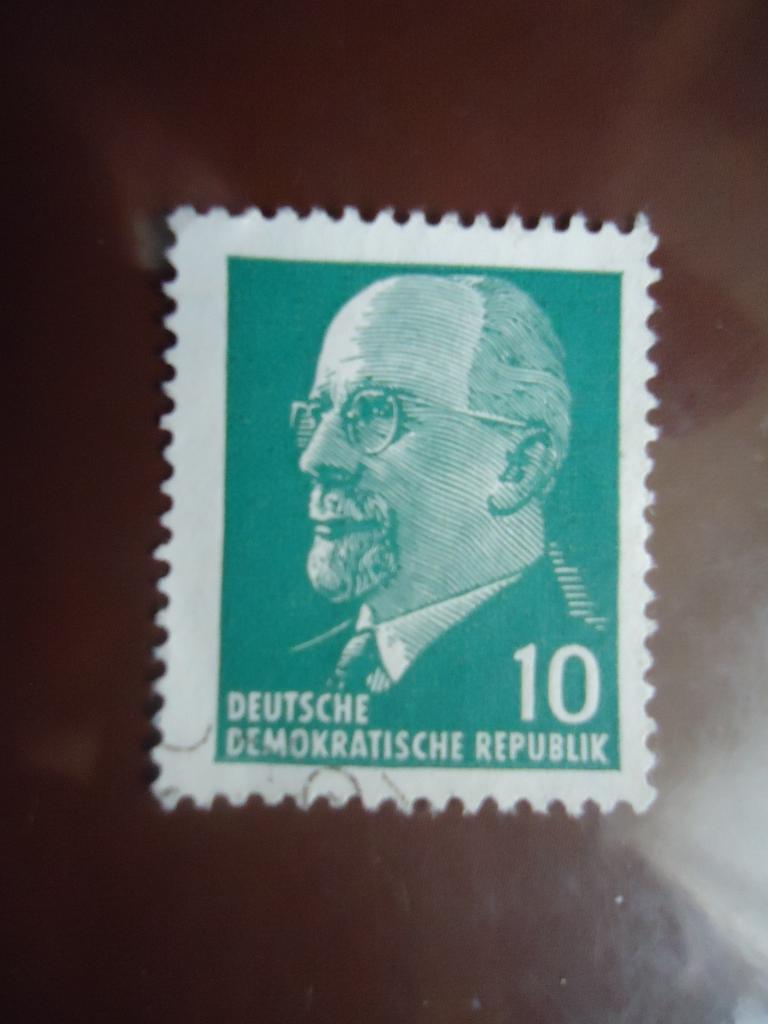 1961 г. Германия  ГДР   гаш. без клея
