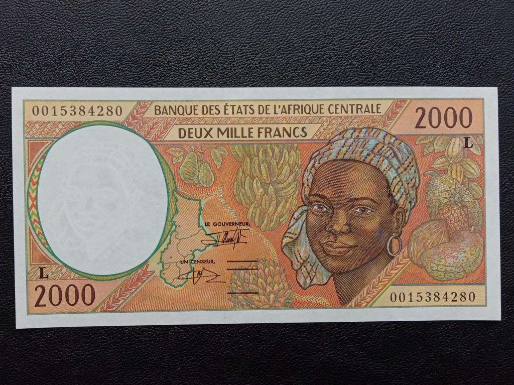 Центральная Африка 2000 франков 2000г. Габон  UNC  Р.403Lg