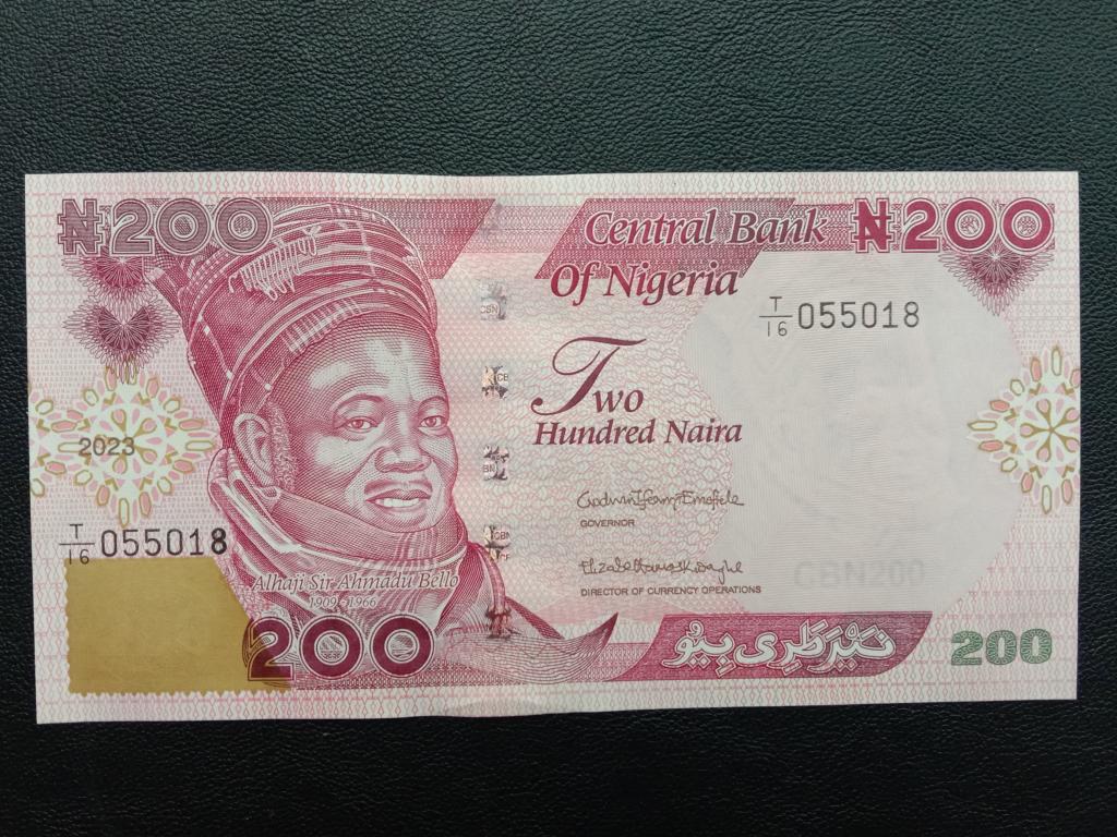 Нигерия 200 найра 2023г.   UNC   Р.47