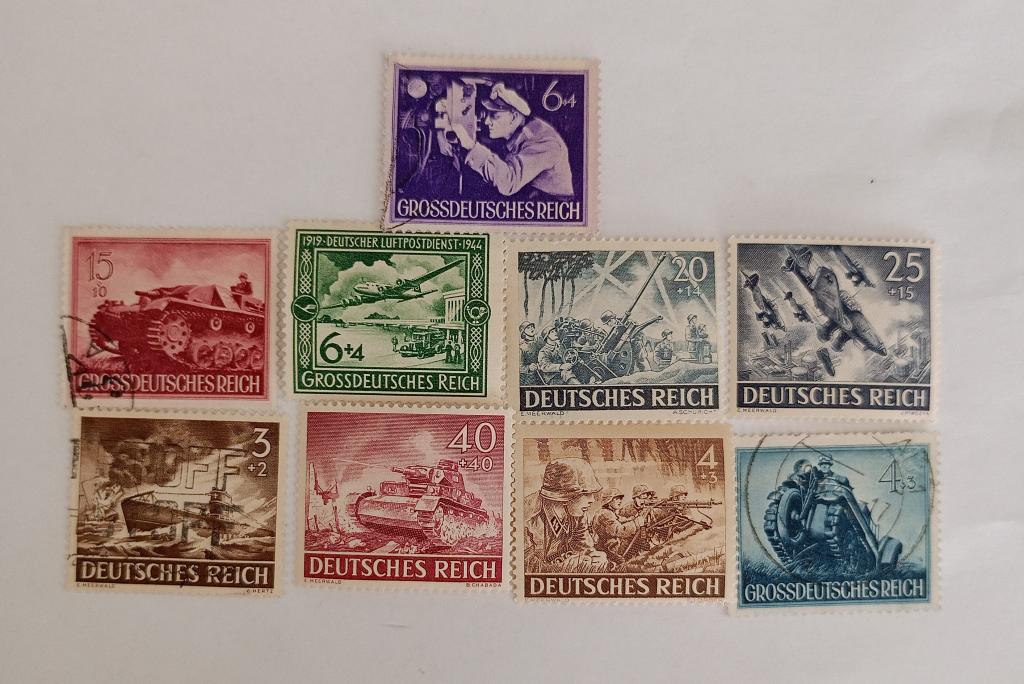 ВОЕННЫЕ МАРКИ ГЕРМАНИИ 1944 года - 9 штук. РЕДКИЕ!!! ОЧЕНЬ ХОРОШЕЕ СОСТОЯНИЕ!  ПОДЛИННИКИ!