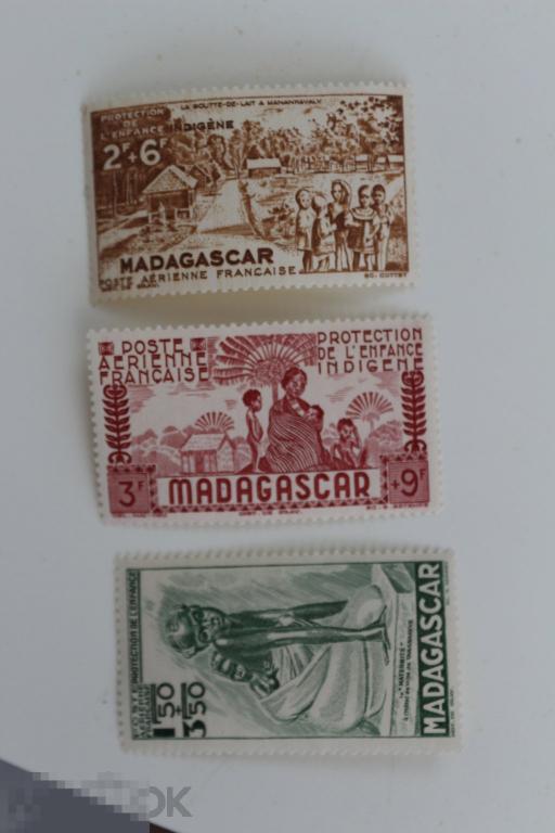 Французские колонии Мадагаскар серия 3 марки чистая, без наклеек, 1948 г.