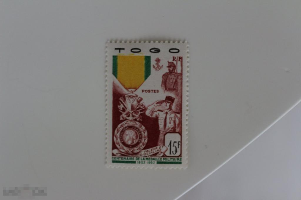 Французские колонии Того чистая, без наклейки 1942 г. медаль