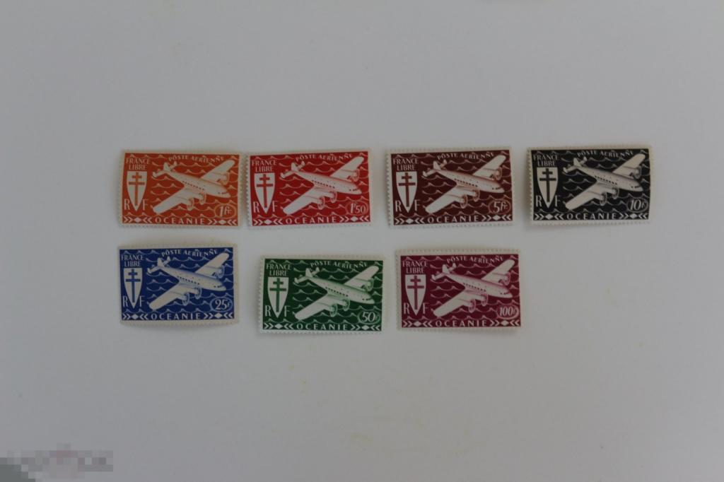 Французская Океания 1942 г. серия 7 марок, чистая, Авиапочта