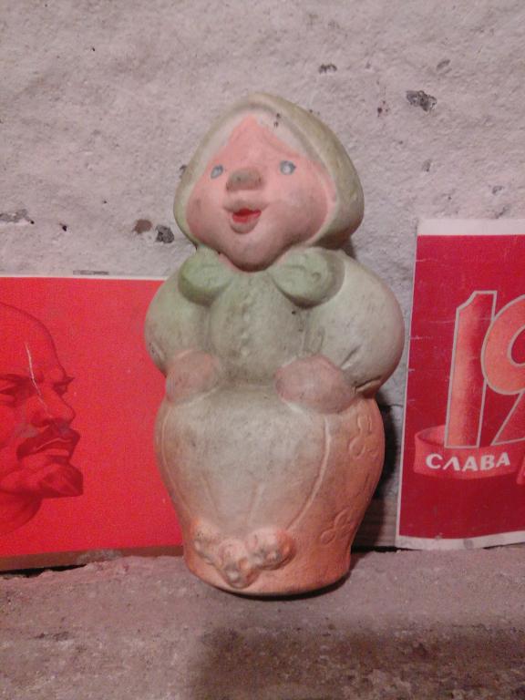 Игрушка.Бабка.Резина.Красный Треугольник. СССР