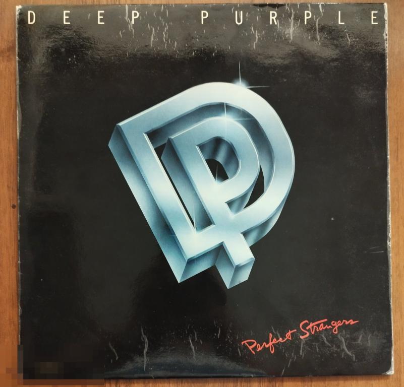 DEEP PURPLE. PERFECT STRANGERS. Supraphon 1113 3986 ZN. Оригинальный вкладыш. EX-/NM-.