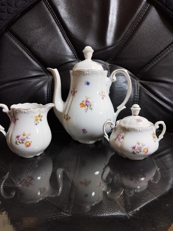 Кофейный набор : кофейник, сливочник и сахарница.Германия,1930-40 г.г.