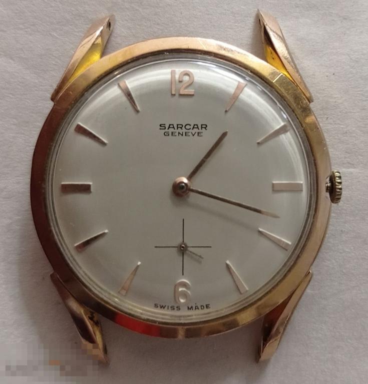 Швейцарские часы "SARCAR" в позолоченном корпусе.