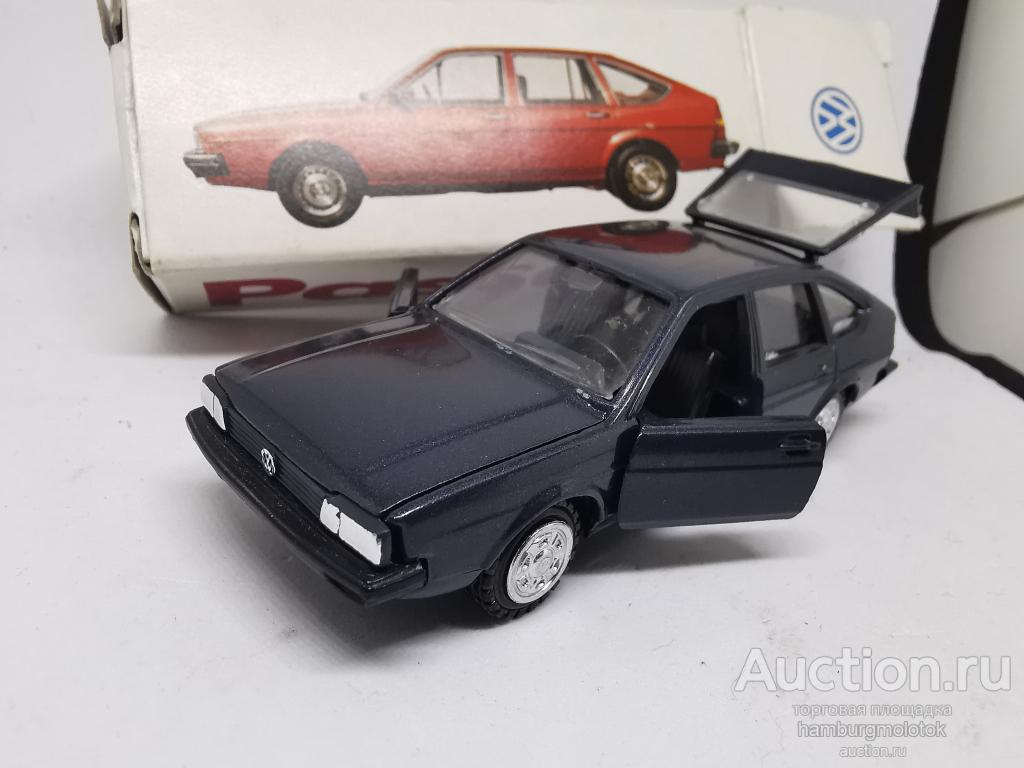 102 1:43 conrad vw volkswagen passat gls 1010