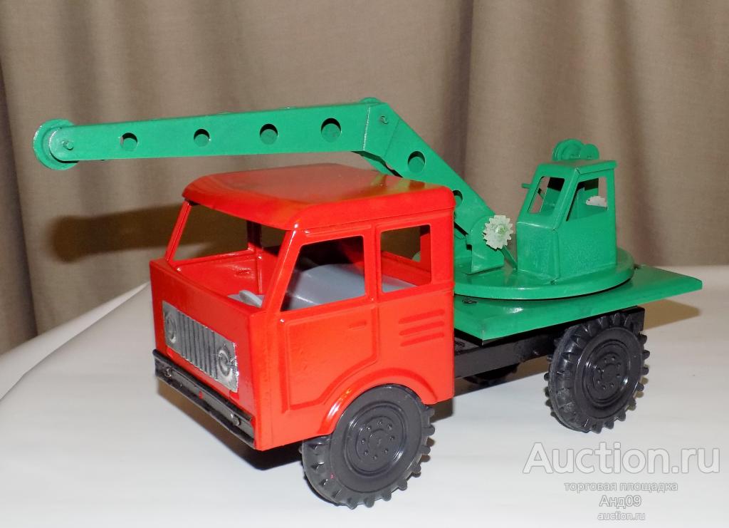 Игрушка СССР - 60 гг. - Подъемный кран – Автокран. Металл. Ретро (87)