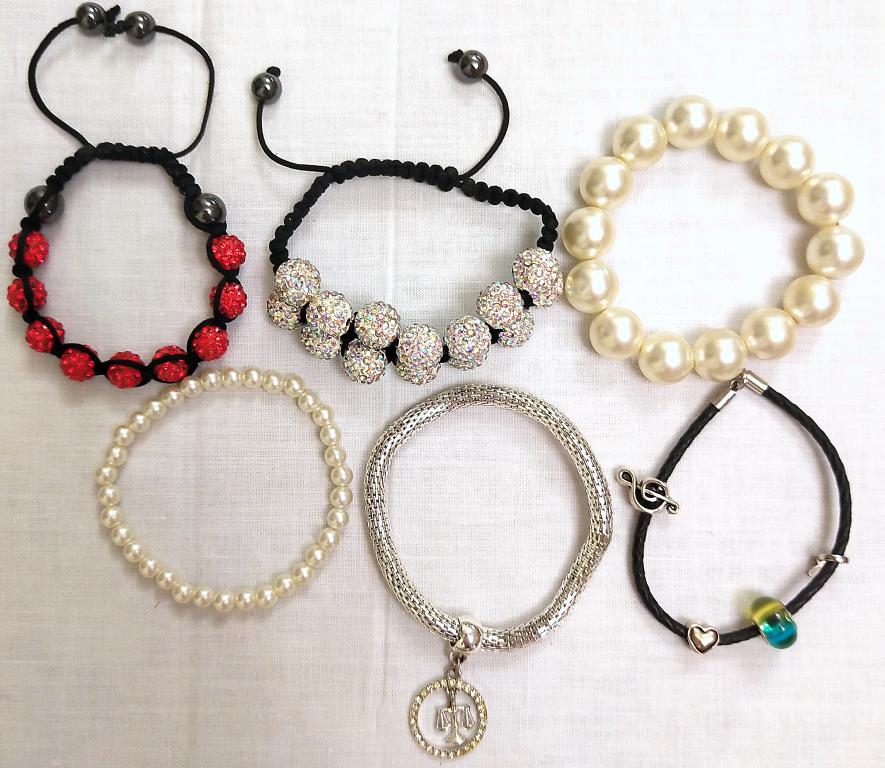 ВСЯКАЯ ВСЯЧИНА   БРАСЛЕТ     6 шт.   ( 220 )