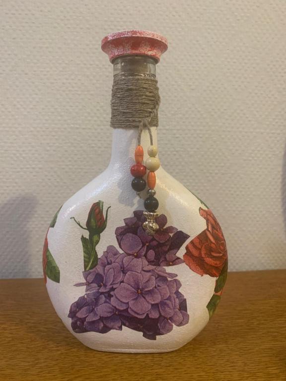 Емкость стекло в технике декупаж