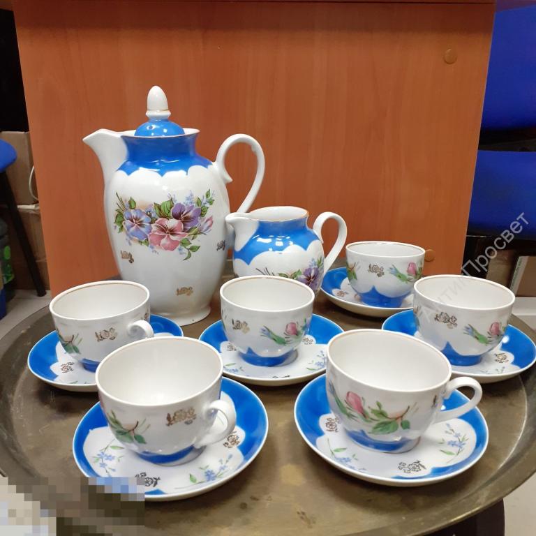 Кофейный сервиз. Дулево.  Анютины глазки.   (02741)
