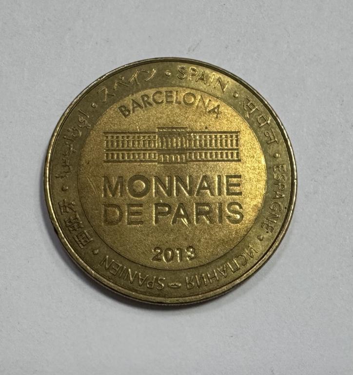 Жетон Испания Барселона Санграда фамилия Monnaie de Paris 2013