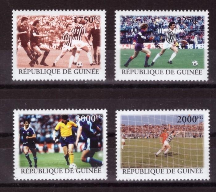 Гвинея, 2004. Футбол, ФК Ювентус
