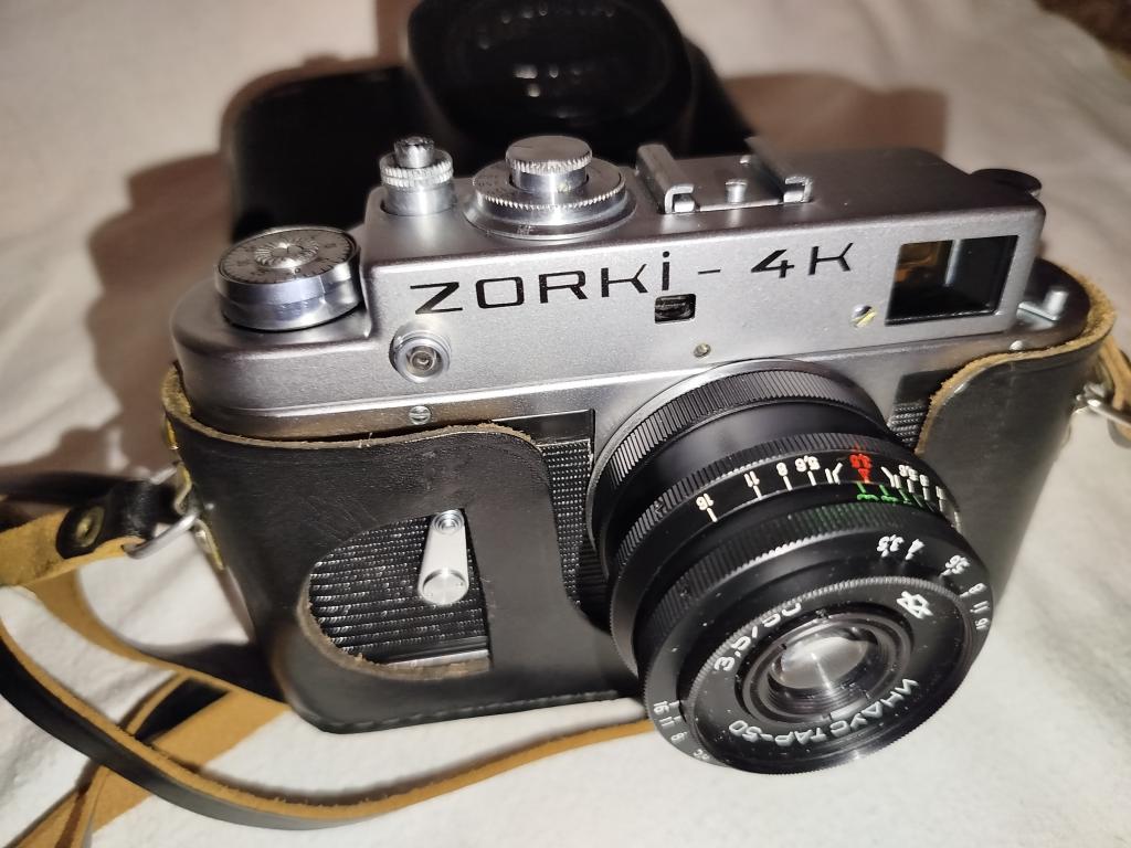 Фотоаппарат Зоркий-4К (модификация Зоркий-4) с документами