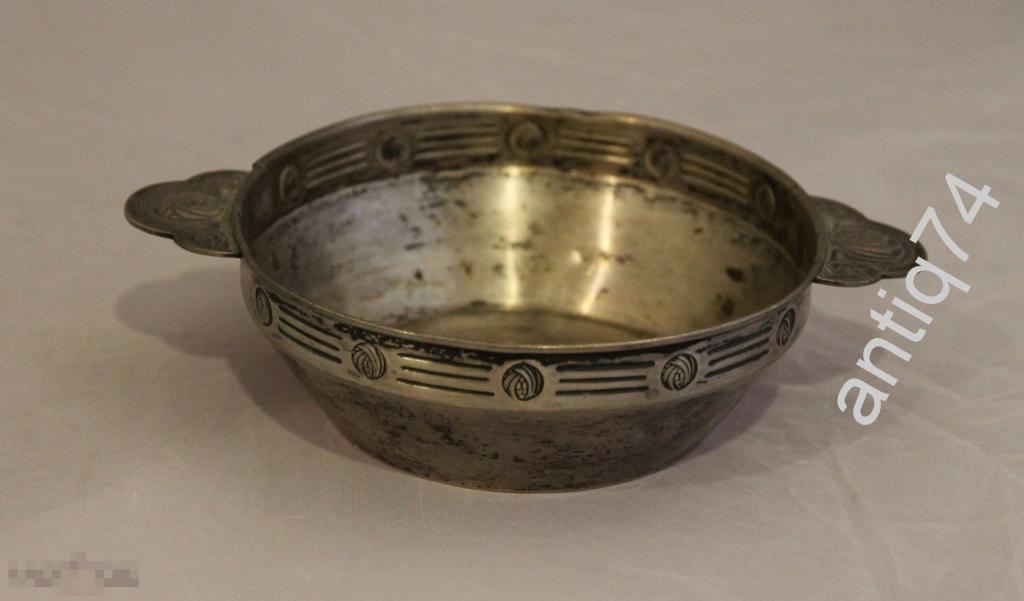 Миска, сахарница, плошка. Серебро, 800 пр.  (16660)