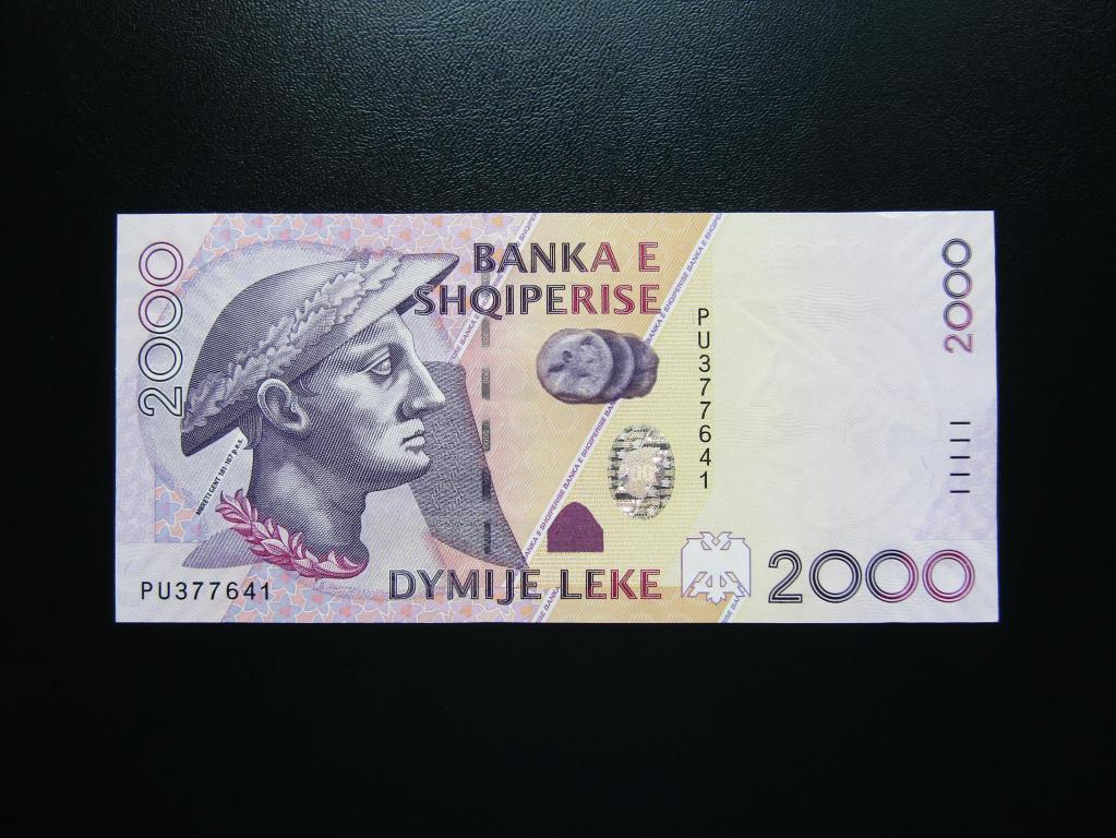 Албания - 2000 лек 2007г. UNC