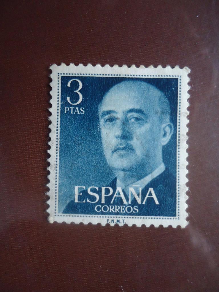 1955 г.  Испания  гаш. без клея.