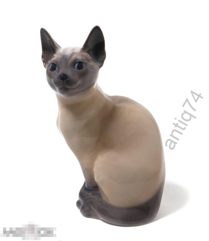 Фарфоровая фигура Сиамская кошка. 1967 год. Royal Copenhagen. Дания   (В)