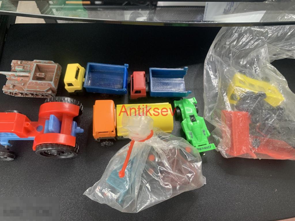 Машинка пластмассовые СССР одним лотом