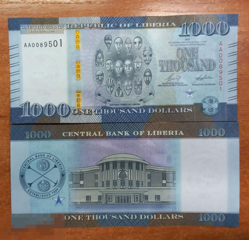 5.158 Либерия 1000 долларов 2022 год и подпись соответствуют фото UNC