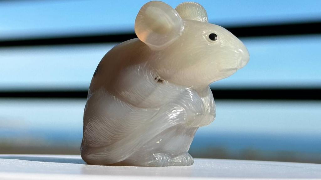 Резная миниатюра из Агата, ручная работа, Мышь