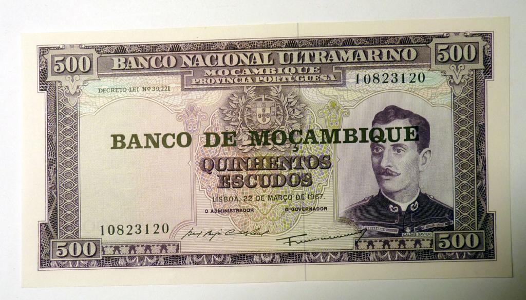 Мозамбик 500 эскудо 1967 года UNC бона