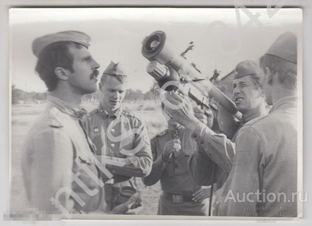 Советская армия. Переносной зенитный комплекс. Когда же вылетит птичка?