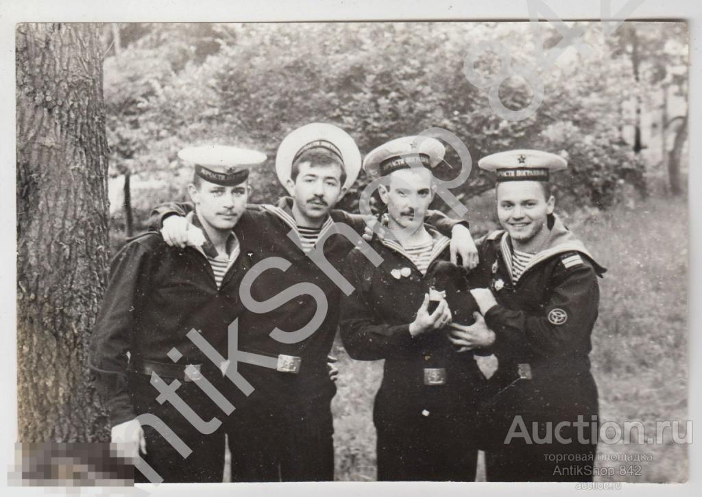 Матросы бескозырки Морские части Погранвойск пограничники.