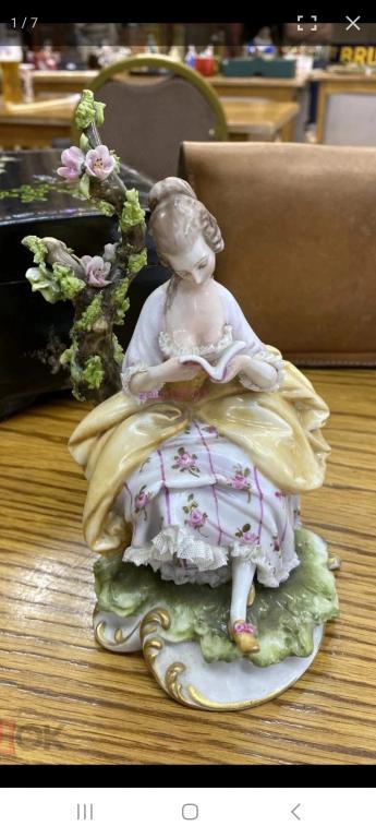 Каподимонте! CAPODIMONTE! ДАМА С КНИГОЙ ПОД ДЕРЕВОМ G.Cappe?ШЕДЕВР
