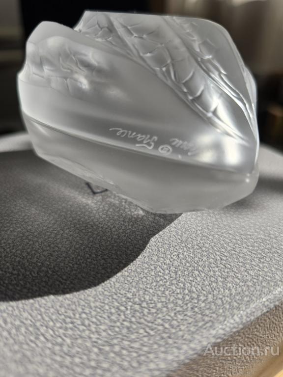 Шкатулка Lalique "Amour En Cage"