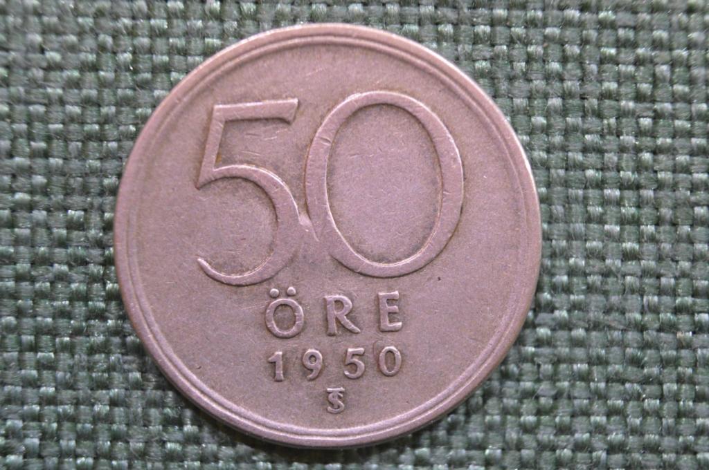 Монета 50 эре 1950 года. Серебро. Швеция.