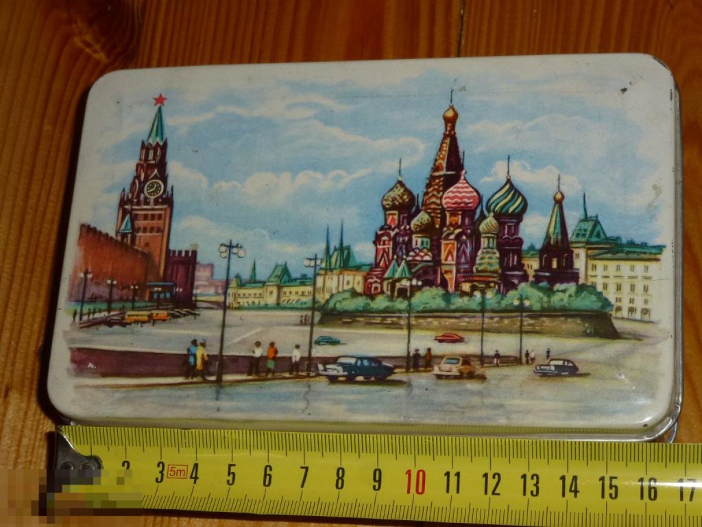 КОРОБКА ЖЕСТЯНАЯ КРЕМЛЬ МОСКВА