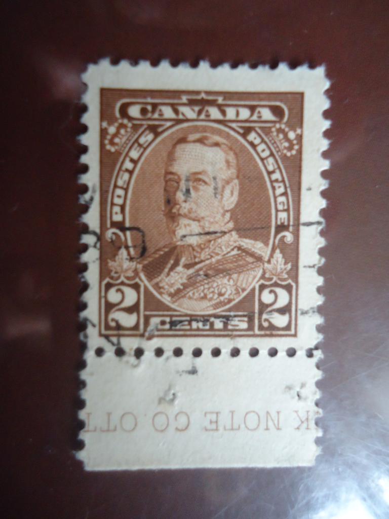 1935 г.  Канада  гаш. без клея.