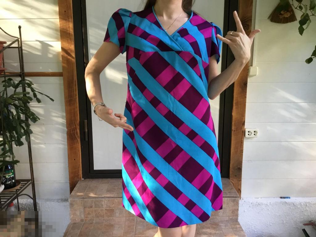 ПЛАТЬЕ яркое женское времен СССР ВИНТАЖ